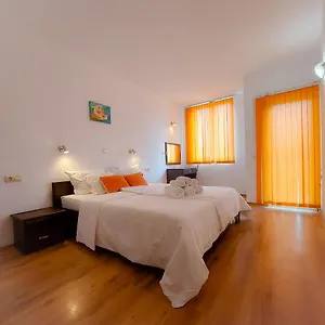 Sunny Hotel de apartamente
